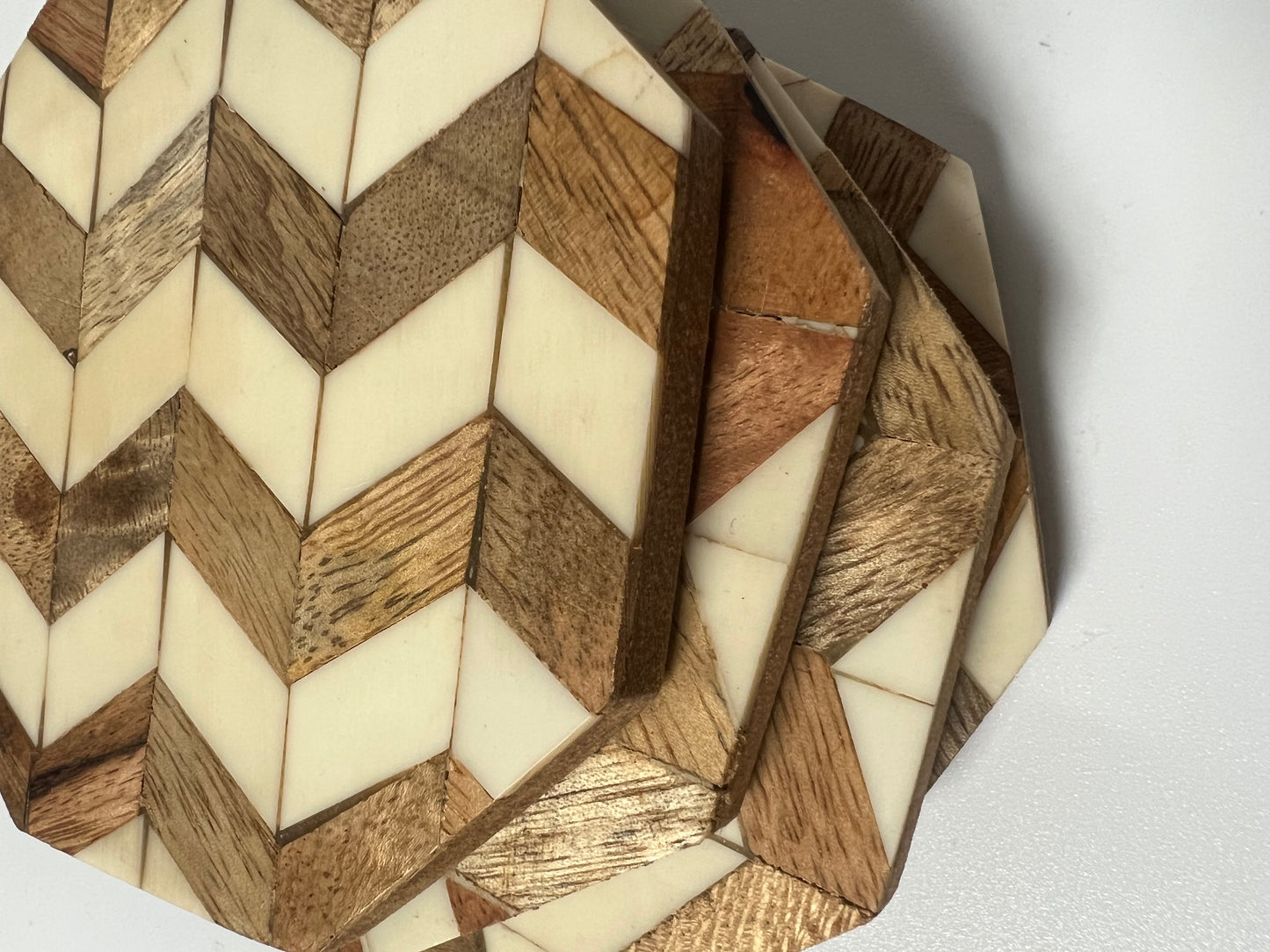 SET OF 4 MANGO WOOD COASTERS