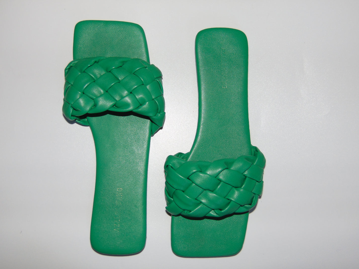 AZALEA WANG SQUARE SANDAL