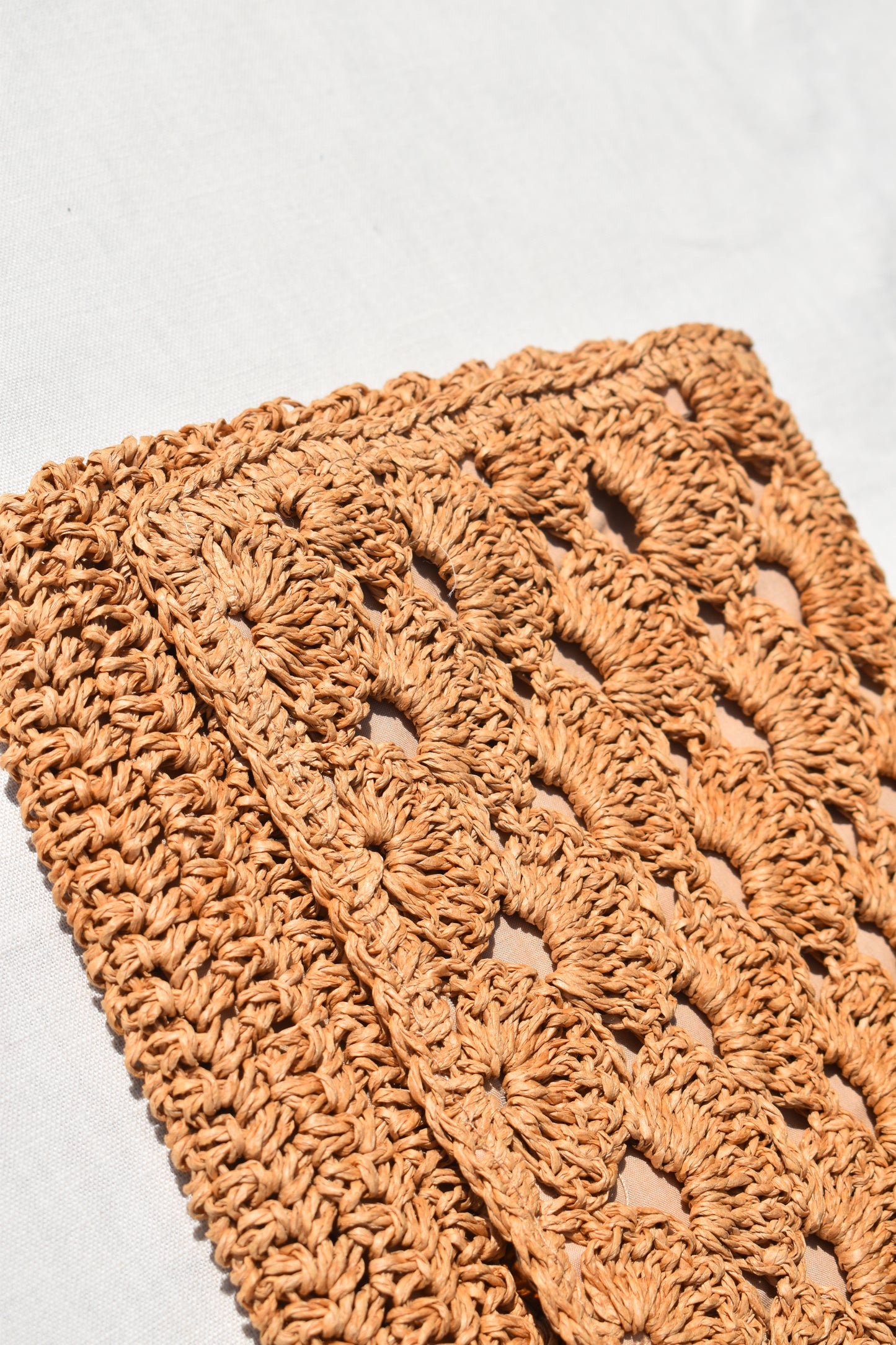 RATTAN WRISTLET/CLUTCH