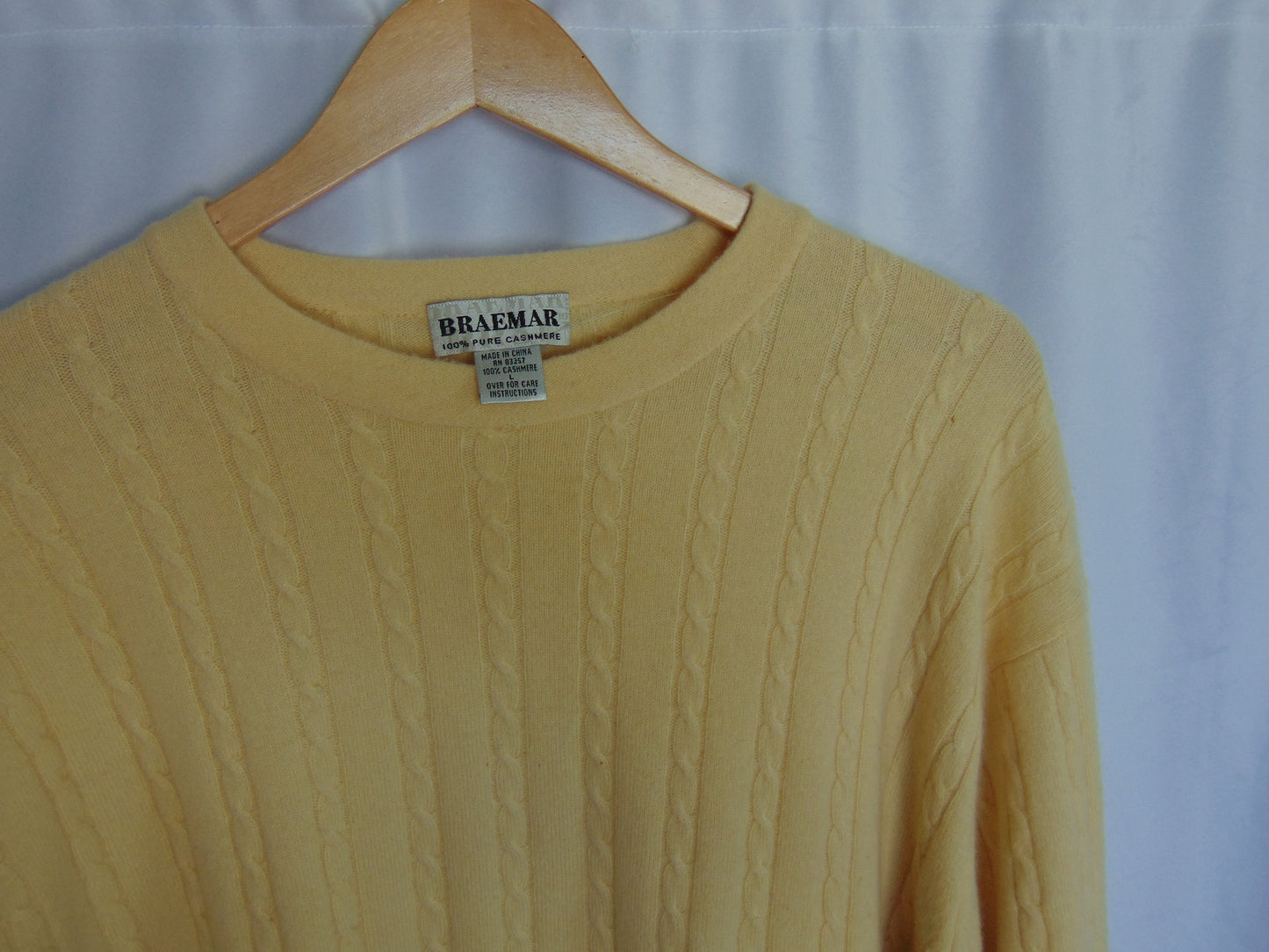 VINTAGE BRAEMAR CASHMERE SWEATER