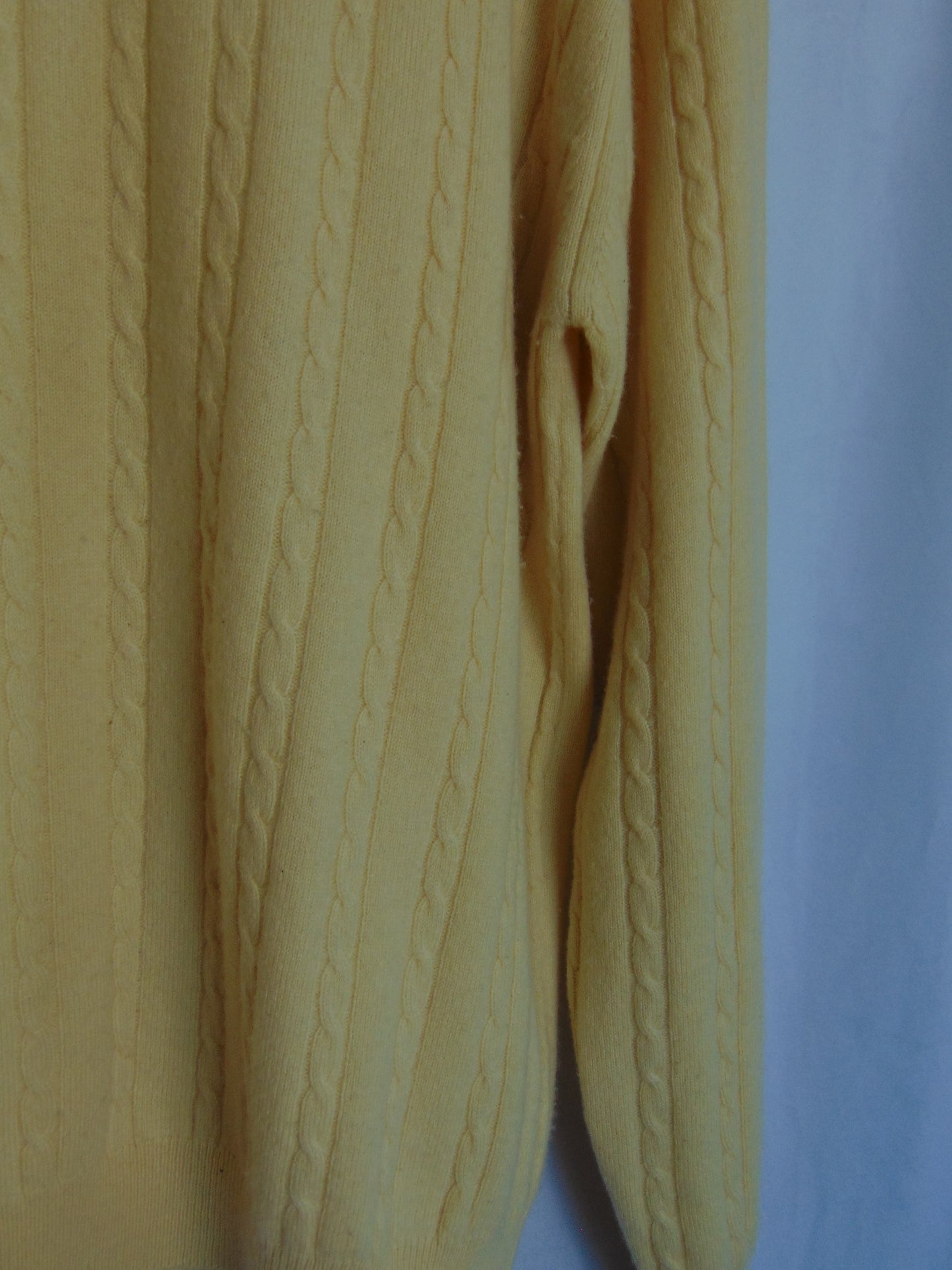 VINTAGE BRAEMAR CASHMERE SWEATER