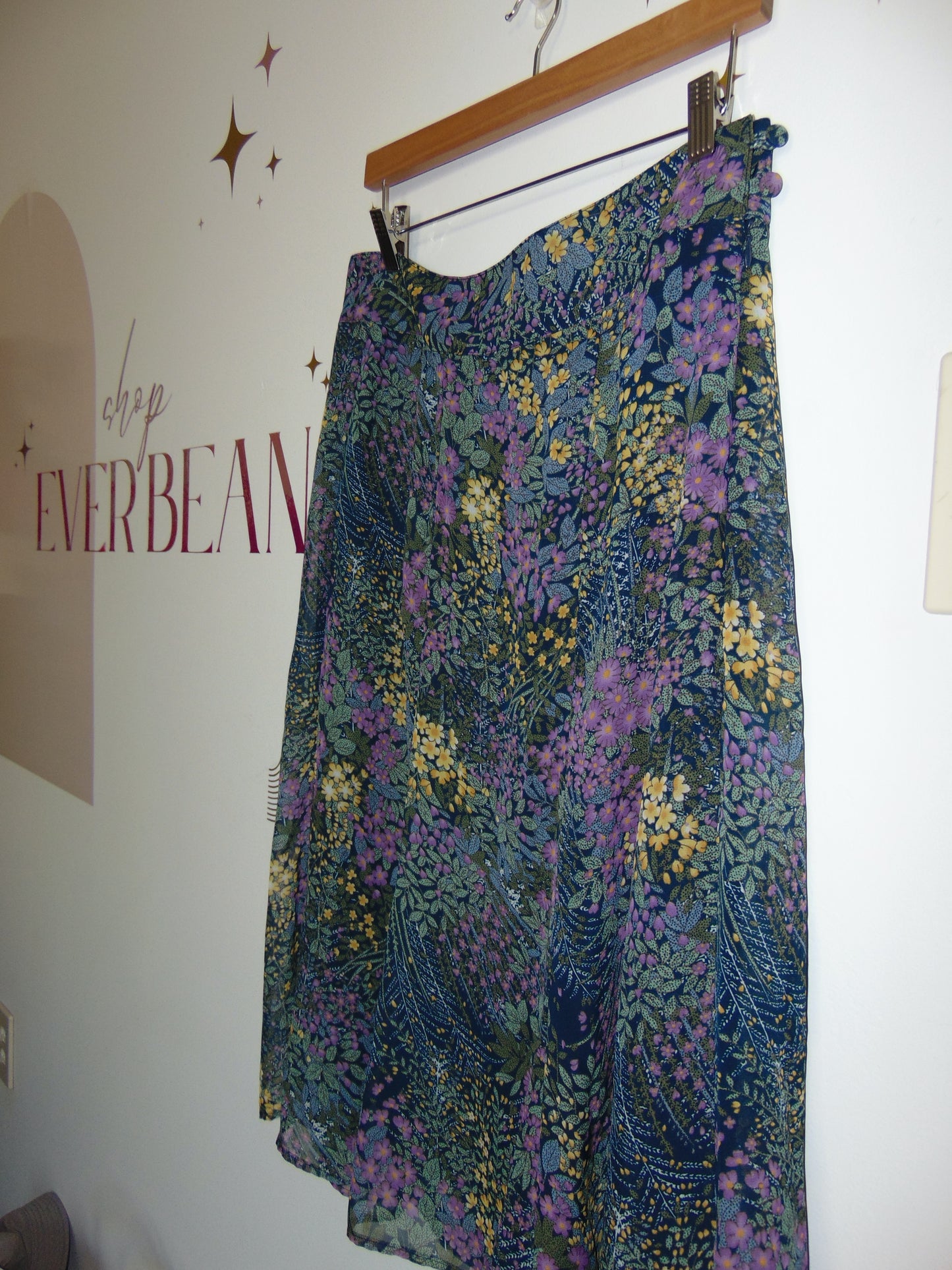 CHRISTOPHER & BANKS FLORAL MIDI SKIRT
