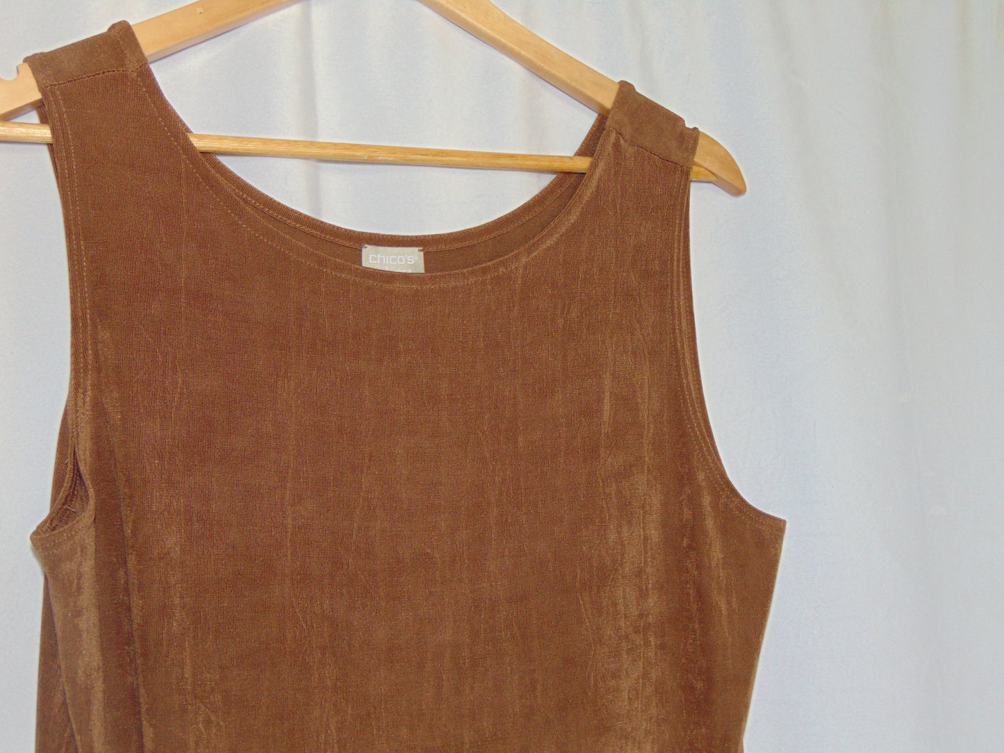 CHICO'S CARAMEL TOP