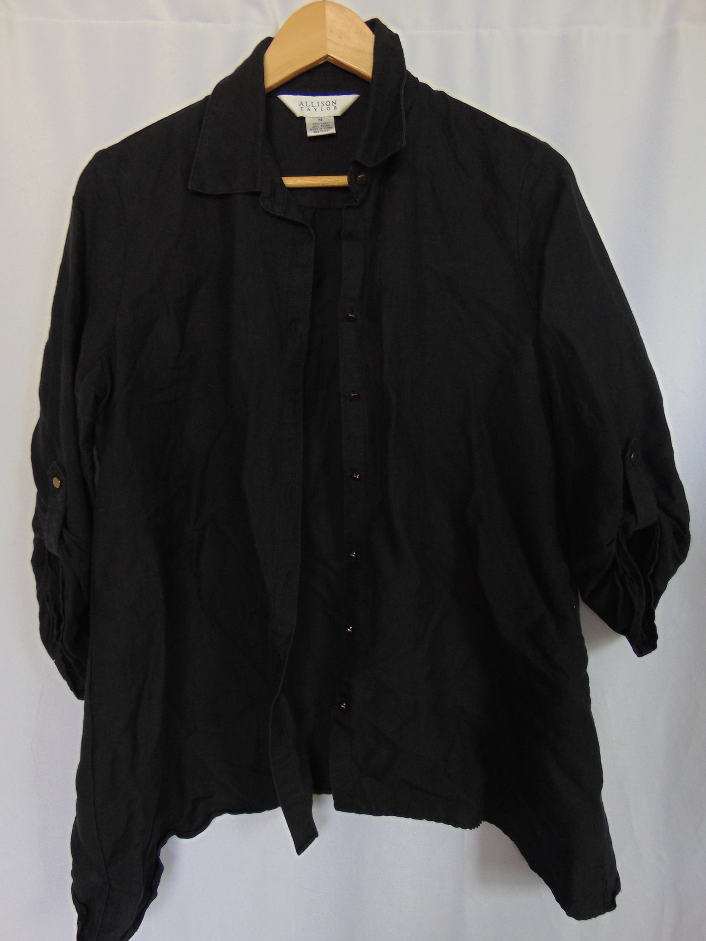 BLACK LINEN BUTTON UP