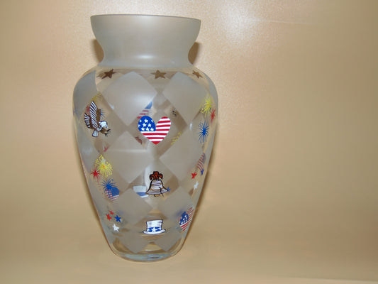 LENOX PATRIOTIC SPLENDOR GLASS VASE