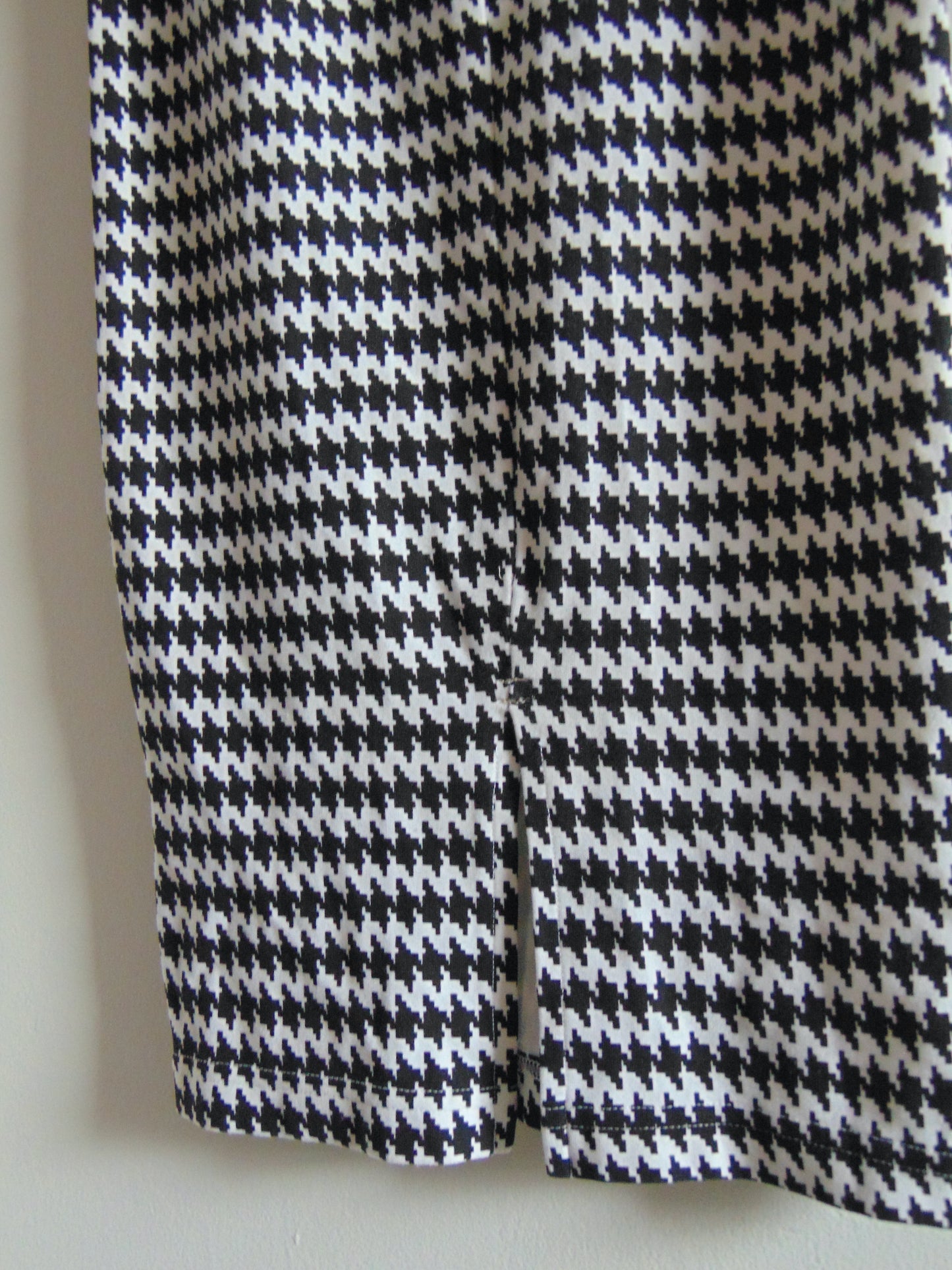 AMERICAN APPARELBLACK&WHITE HOUNDSTOOTH PENCIL SKIRT
