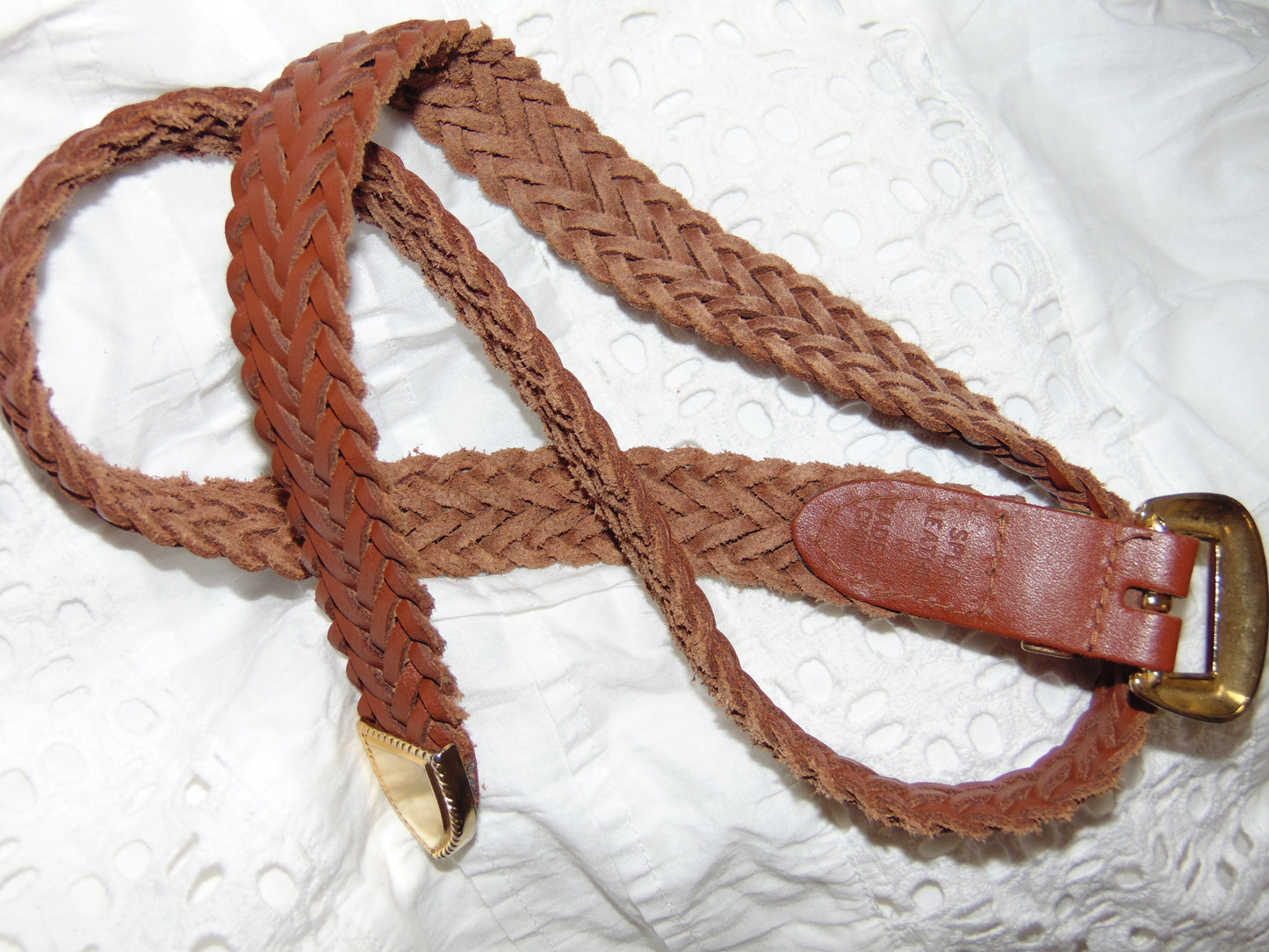 SPLIT LEATHER BELT WITH GOLD BUCKLE
