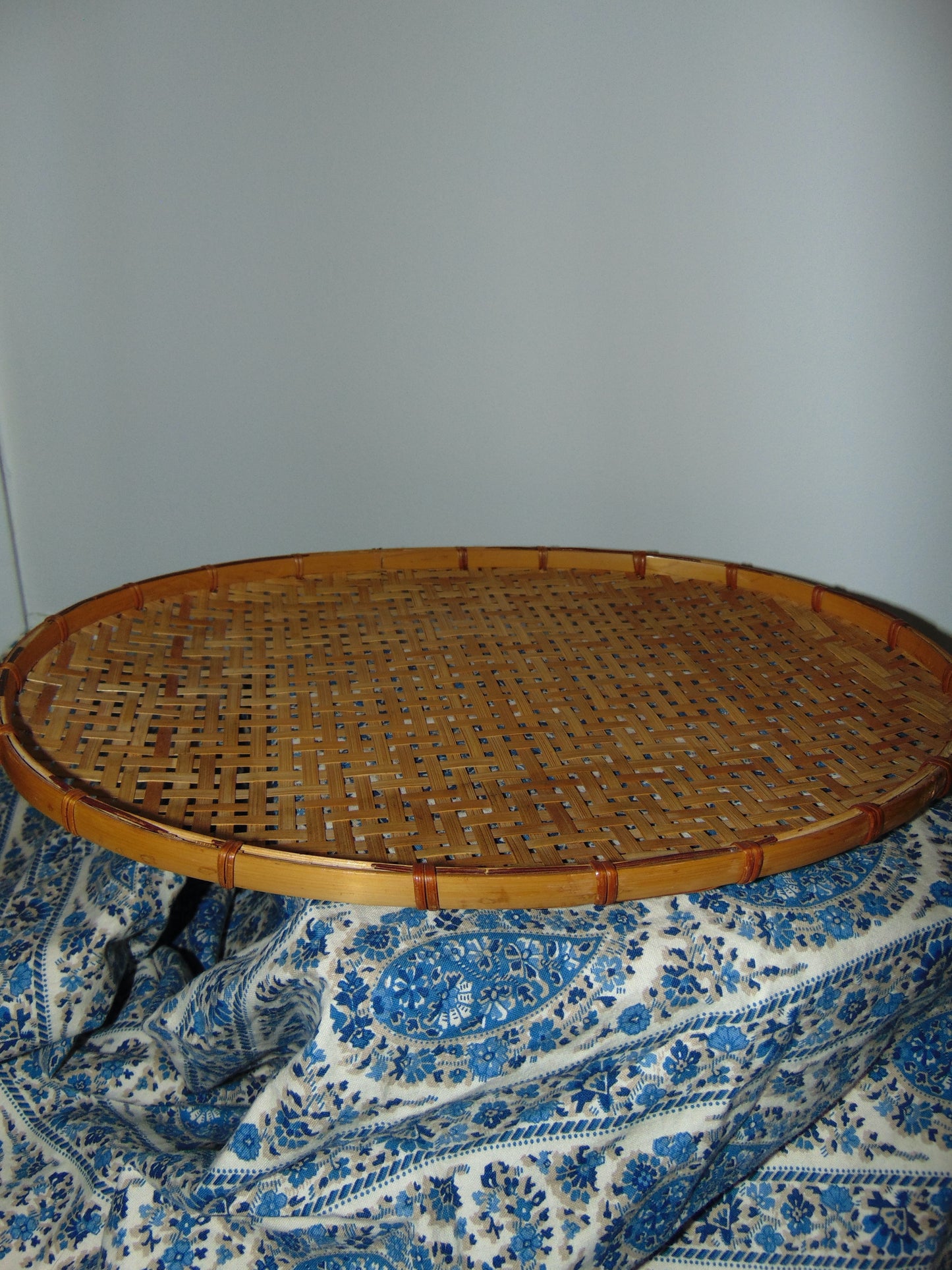 VINTAGE BAMBOO WICKER WOVEN OVAL TRAY