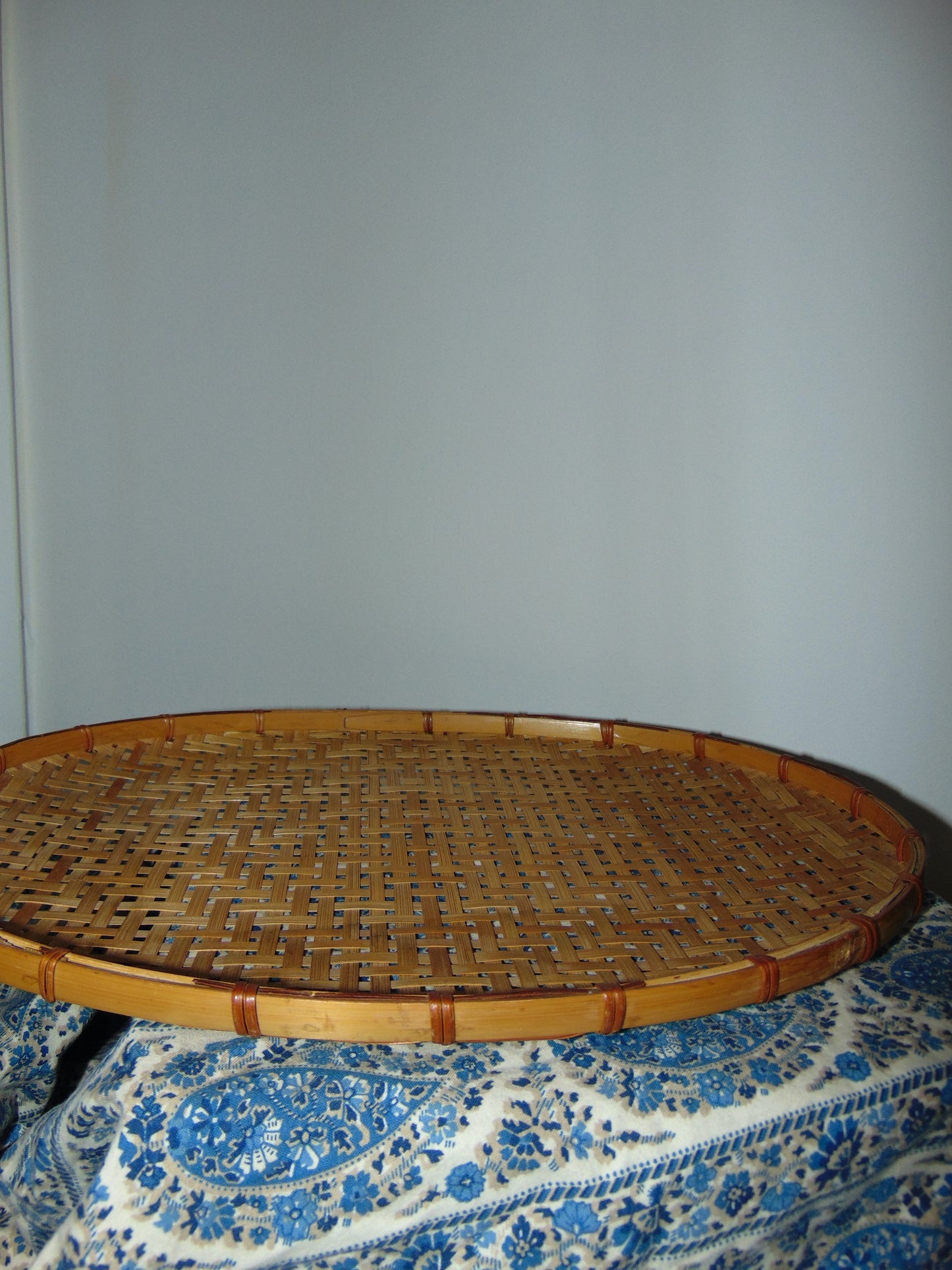 VINTAGE BAMBOO WICKER WOVEN OVAL TRAY