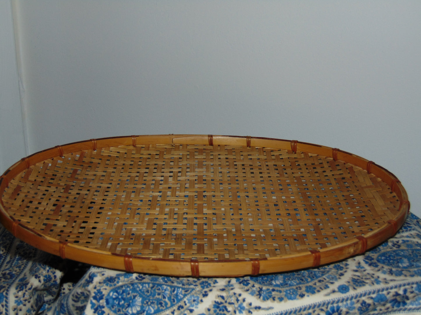 VINTAGE BAMBOO WICKER WOVEN OVAL TRAY