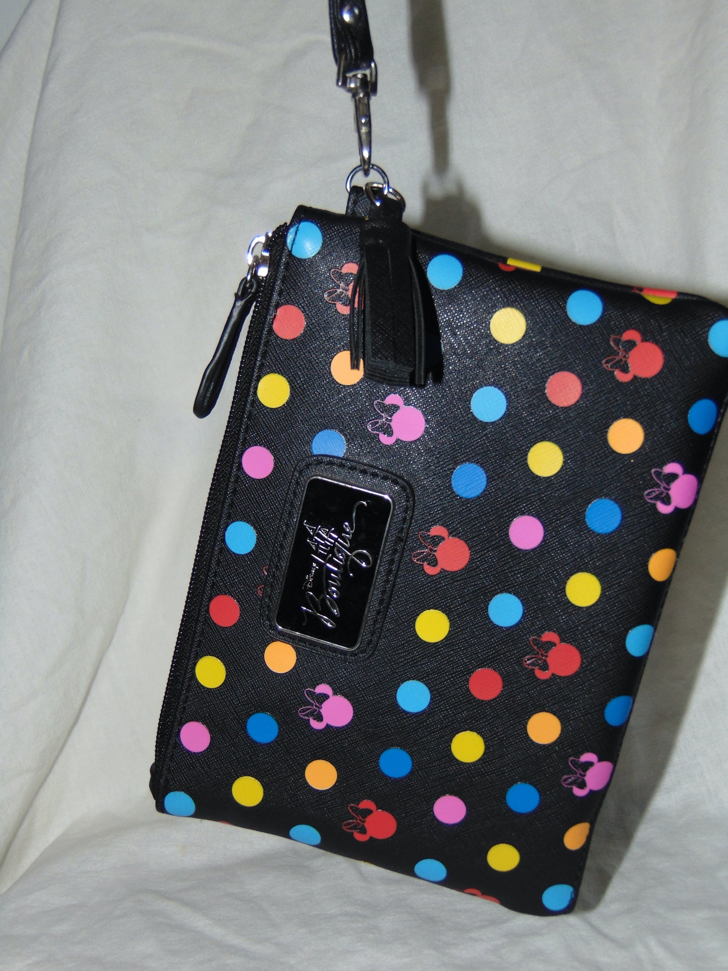 MINNIE ROCKS THE DOTS WRISTLET