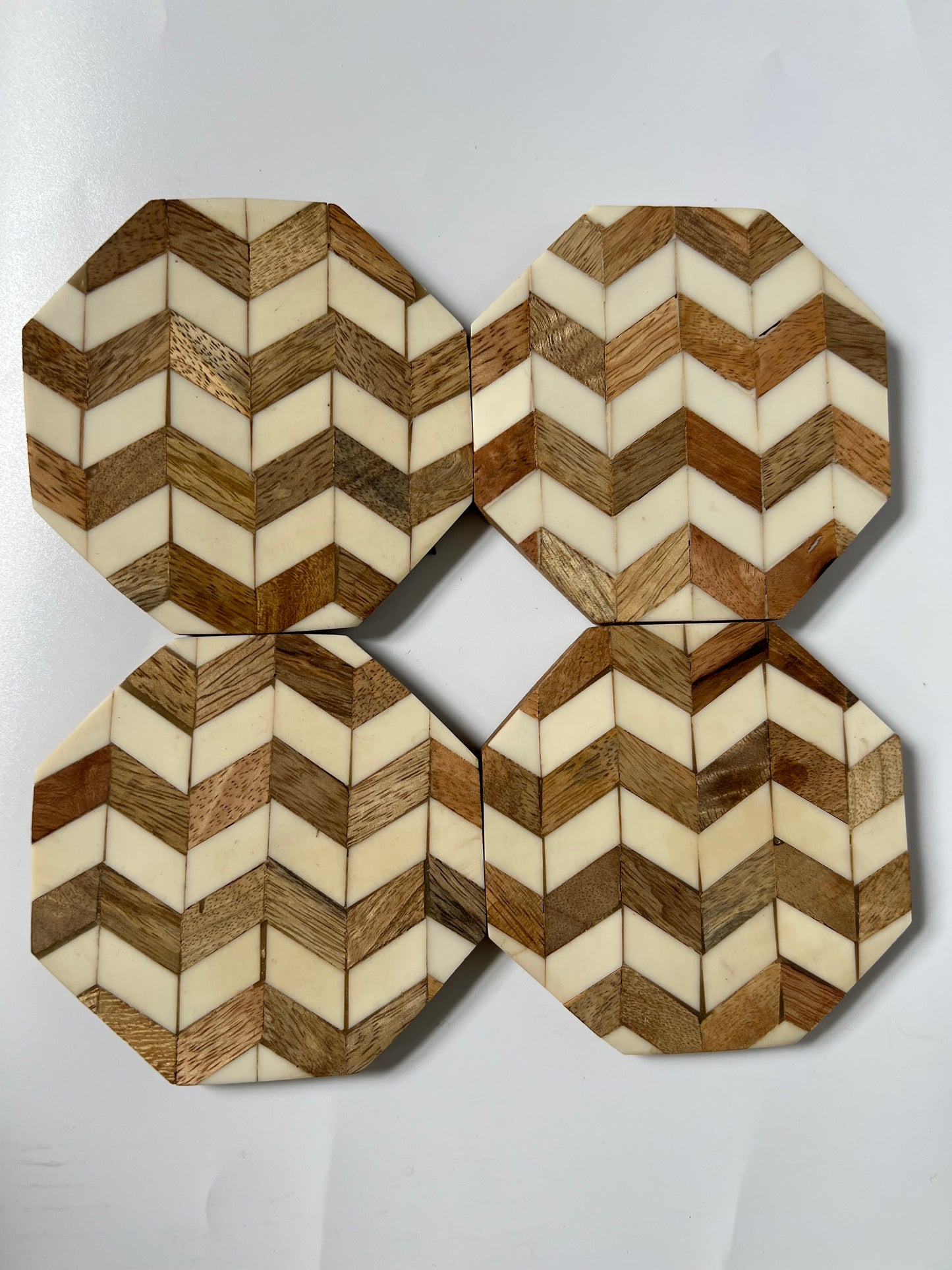 SET OF 4 MANGO WOOD COASTERS