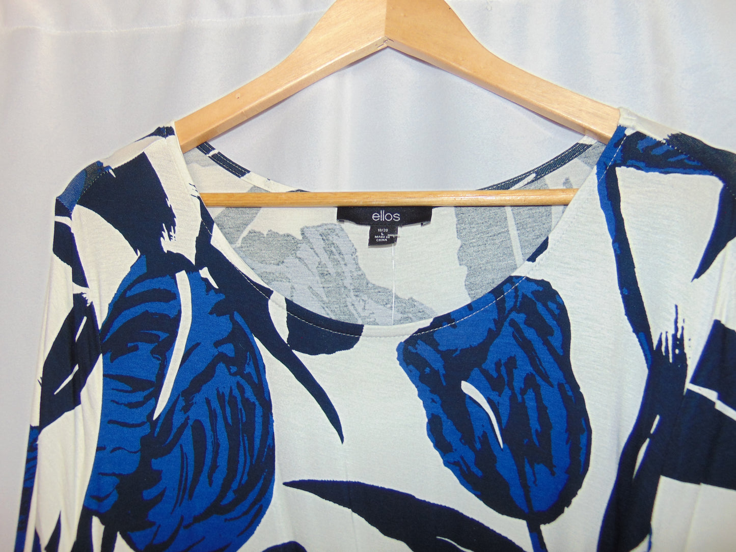 ELLOS 3/4 SLEEVE FLORAL WRAP DRESS