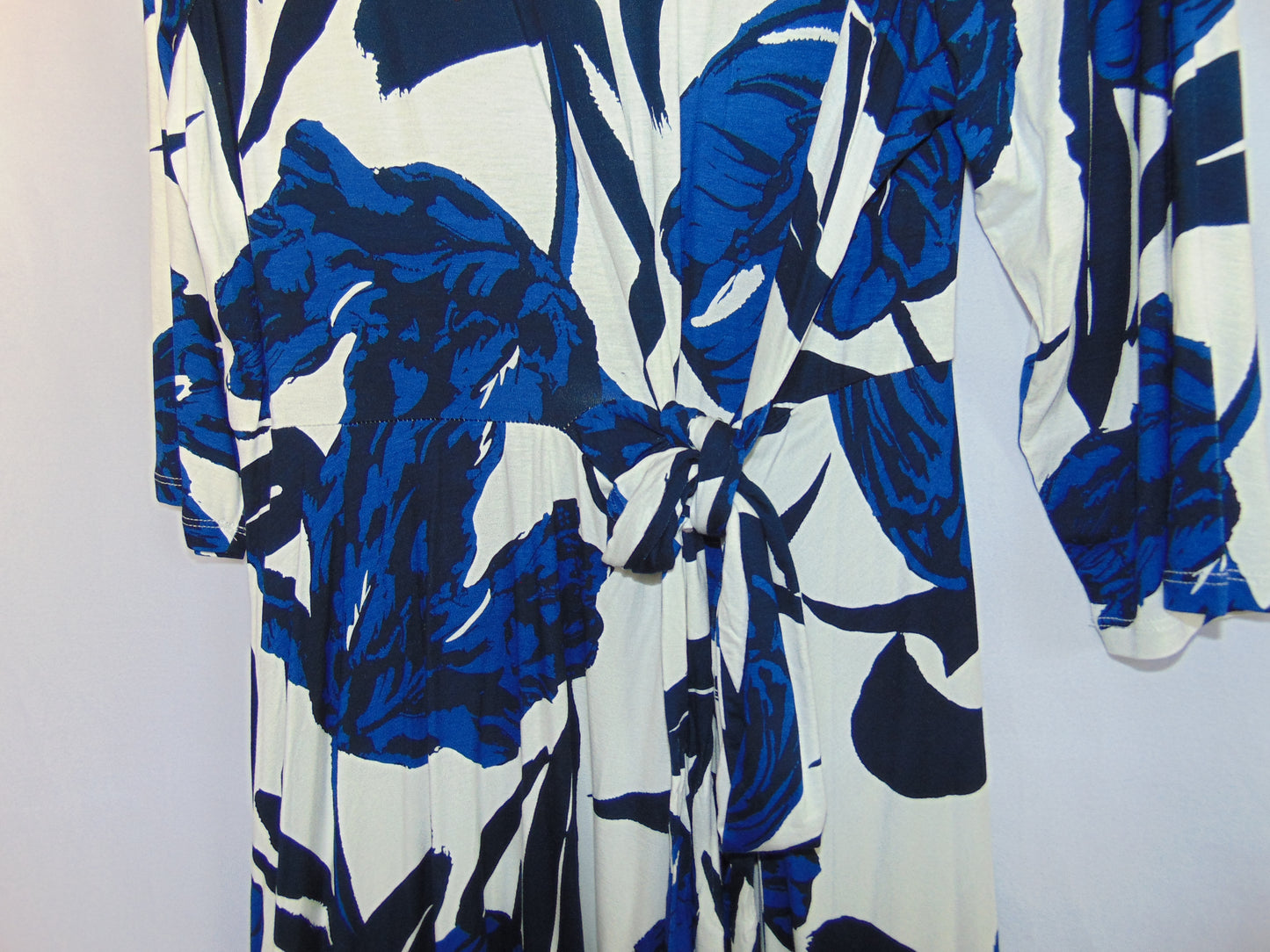 ELLOS 3/4 SLEEVE FLORAL WRAP DRESS