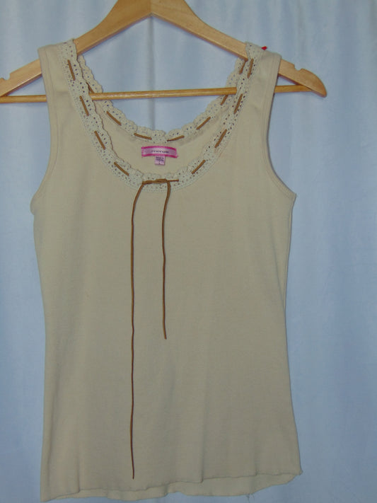 Y2K VINTAGE CREAM RIBBED TANK