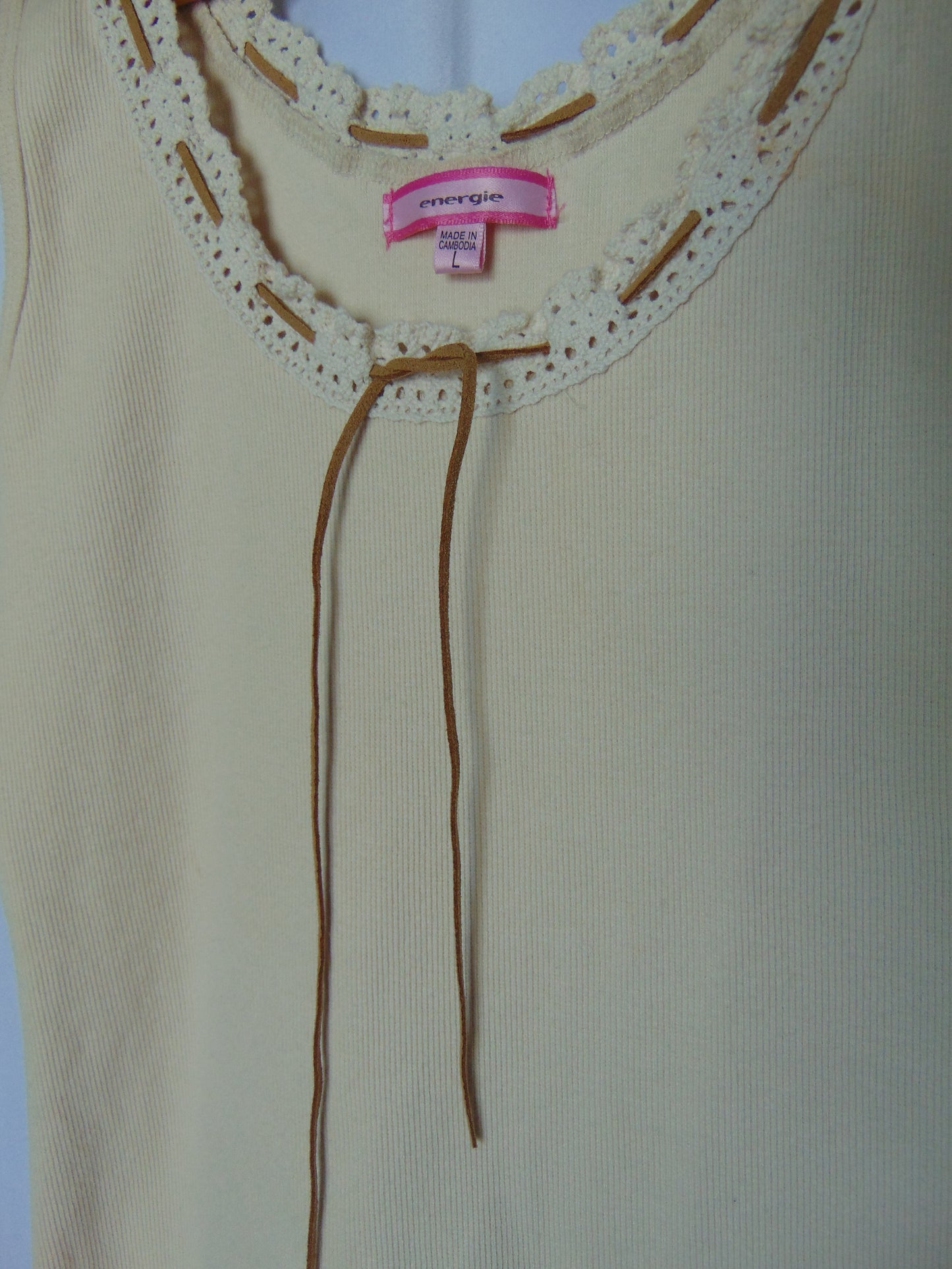 Y2K VINTAGE CREAM RIBBED TANK