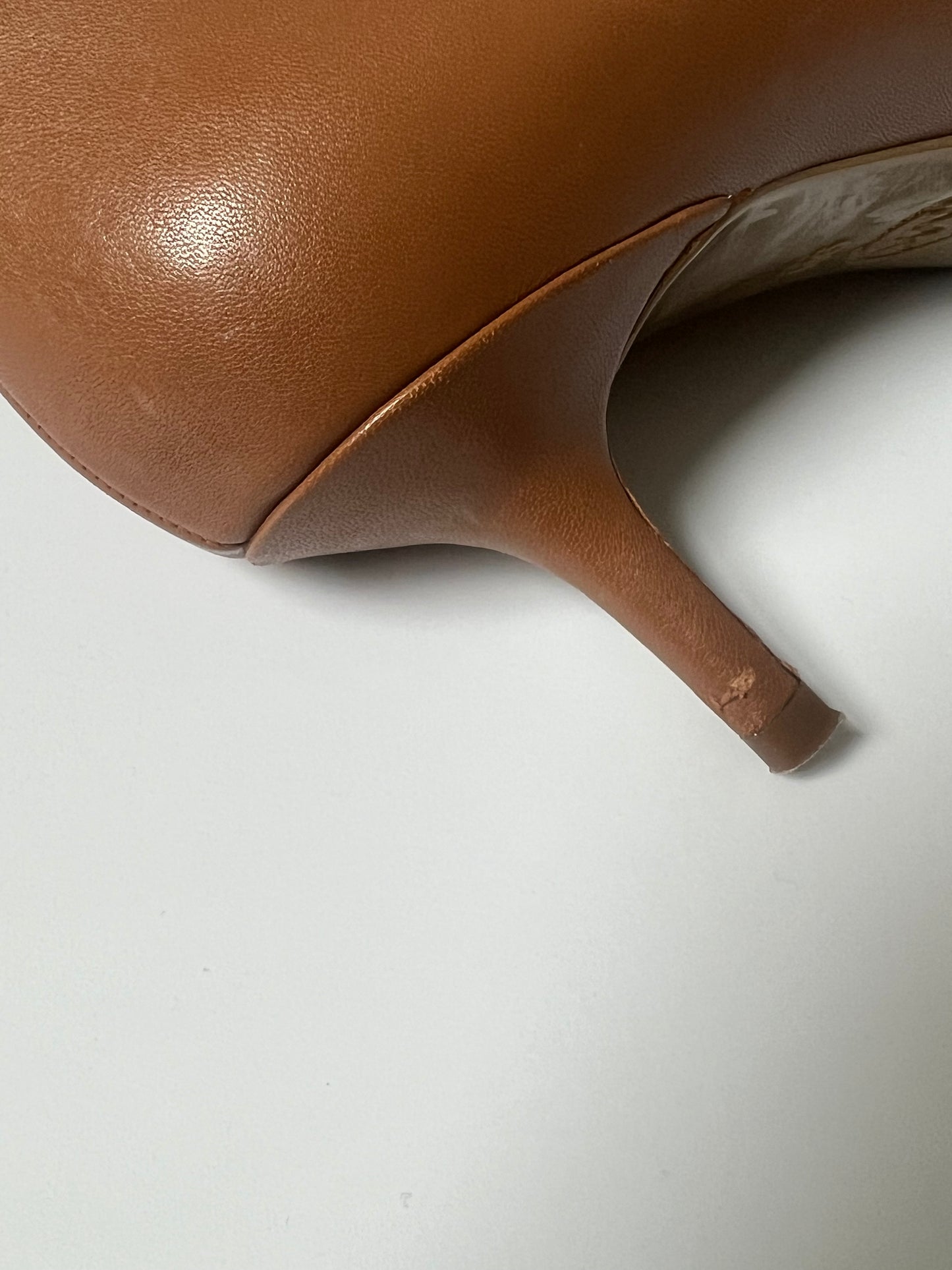 COGNAC LEATHER MICHAEL KORS HEELS