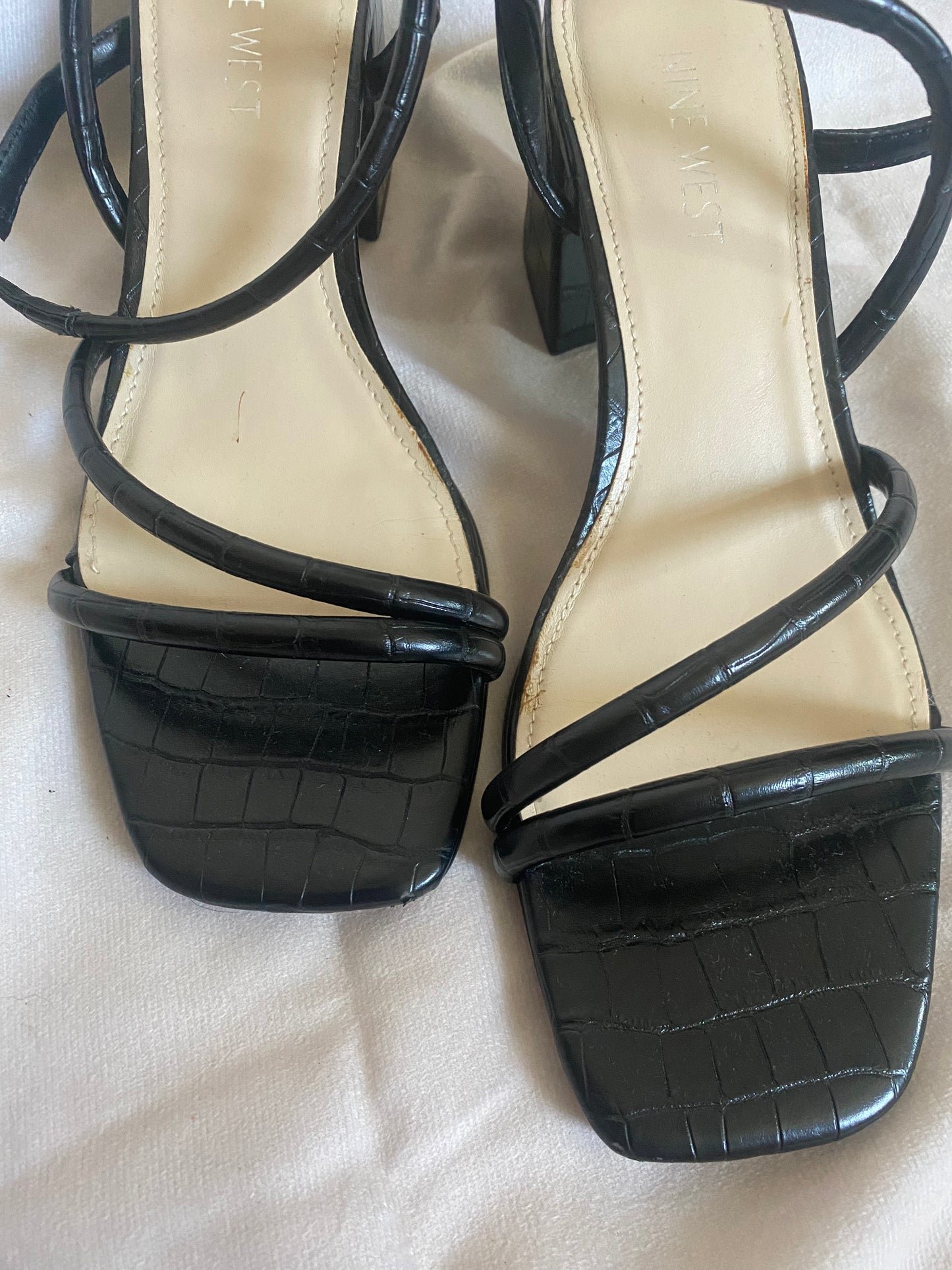 NINE WEST BARELY THERE SANDAL