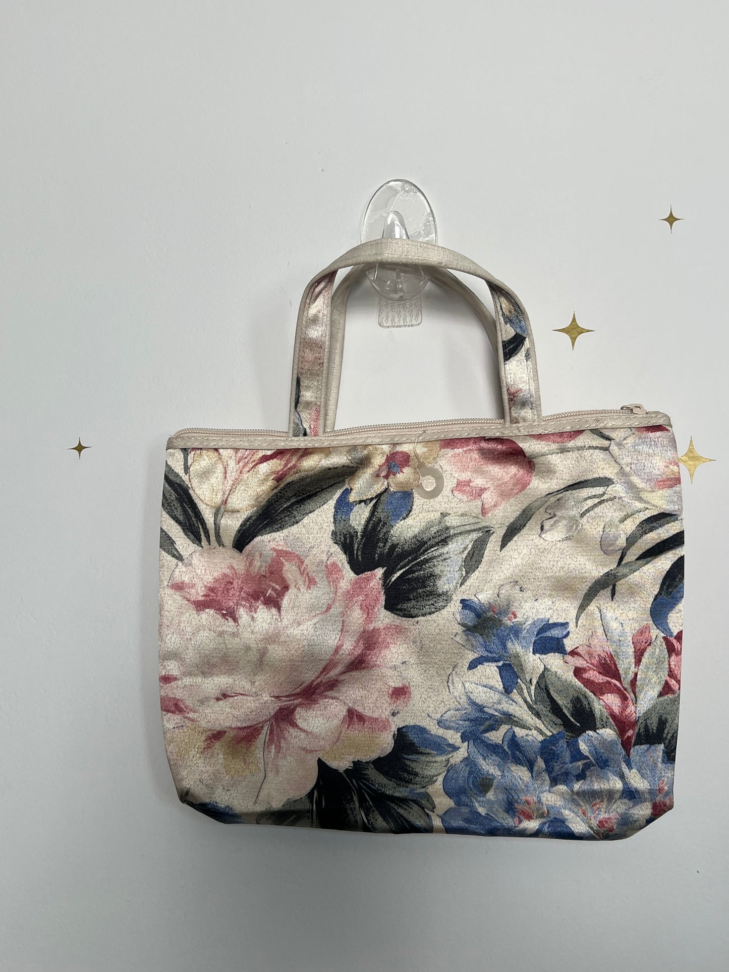 VINTAGE SATIN FLORAL TOTE
