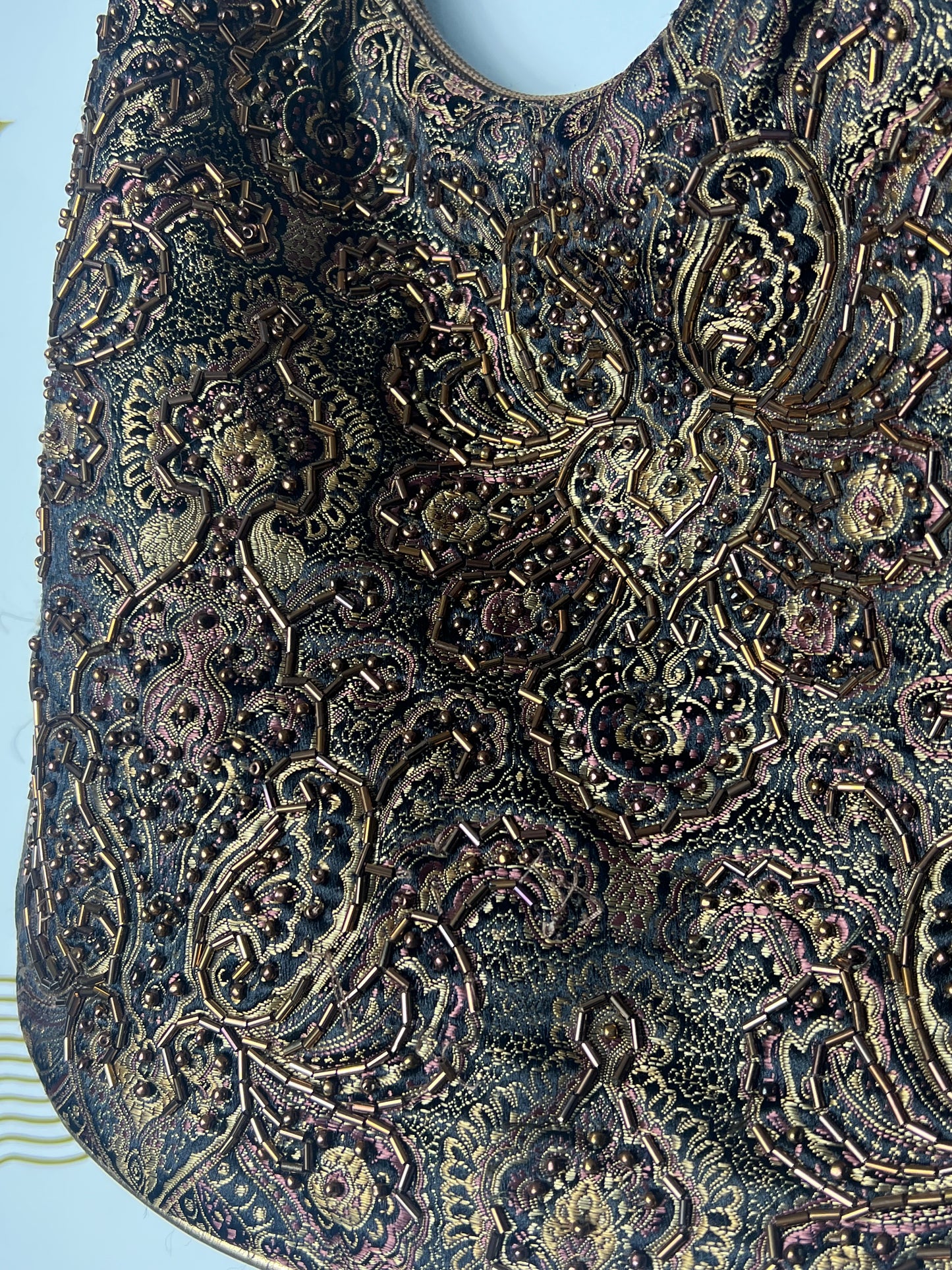 80'S TIANNI VINTAGE PAISLEY PRINT SHOULDER BAG WITH BUGLE BEADS