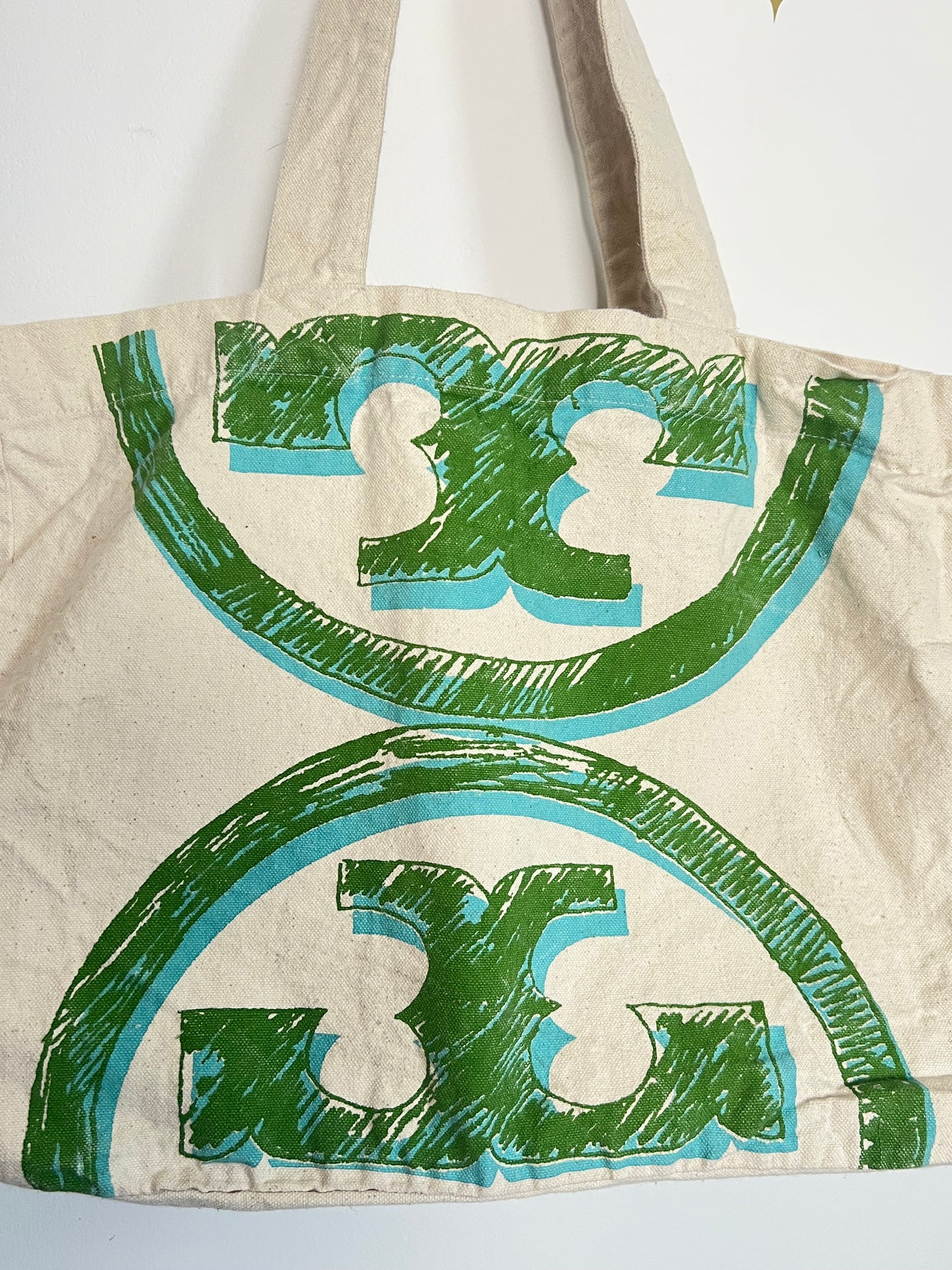 OVERSIZED TORY BURCH CANVAS TOTE BAG