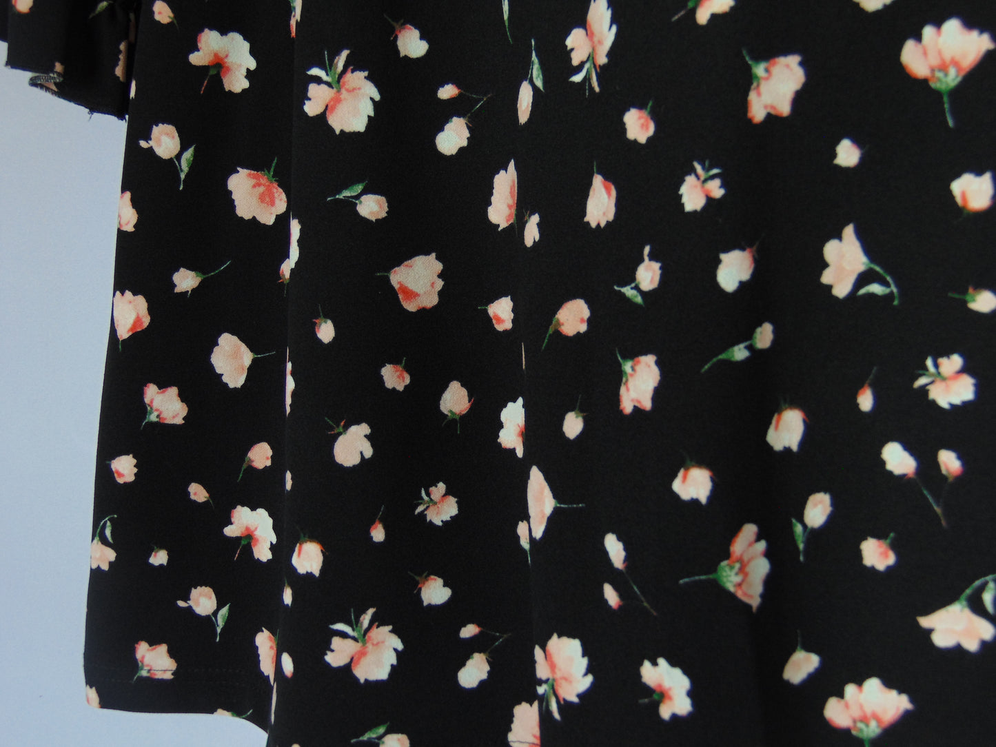 BLACK & PINK FLORAL TOP