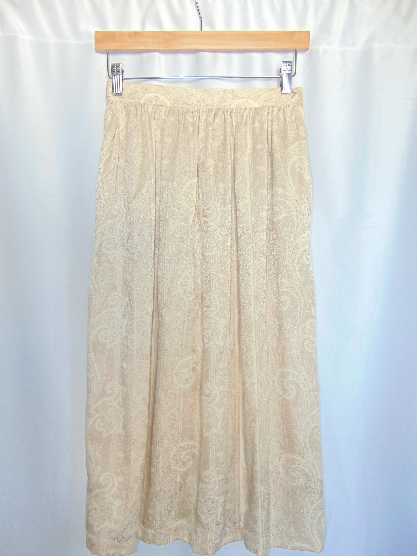 GENUINE SILK PAISLEY SLIP SKIRT