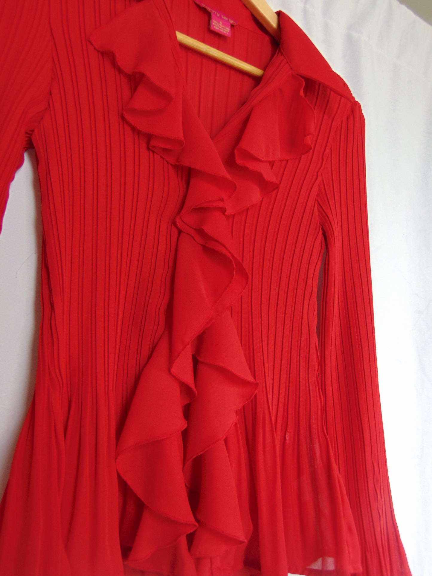 VINTAGE Y2K SUNNY LEIGH TOP
