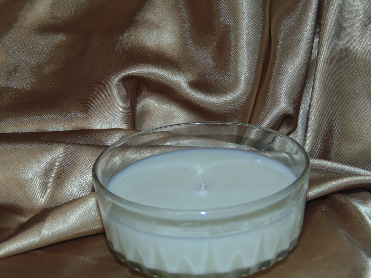 1970's Arcoroc France Diamant Sunburst Glass - Lavender + Fresh Herbs