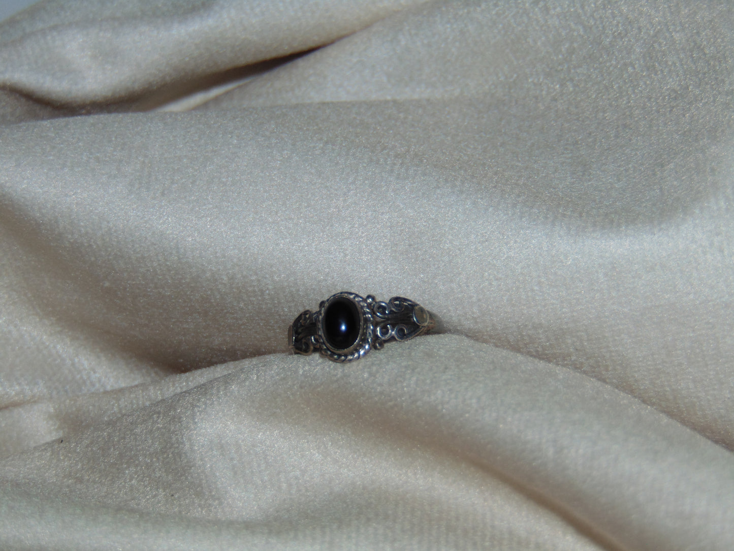 925 STERLING SILVER x ONYX OPAL RING