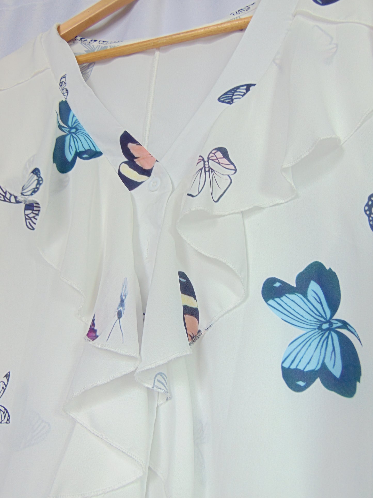 BUTTERFLY  BLOUSE