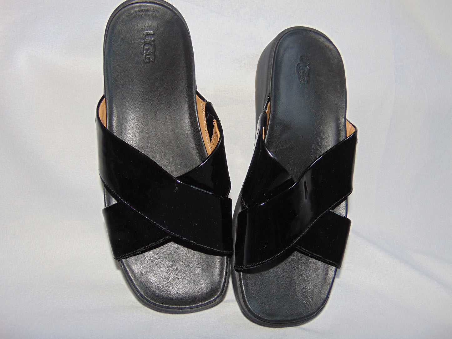 UGG "EMILY" SANDALS