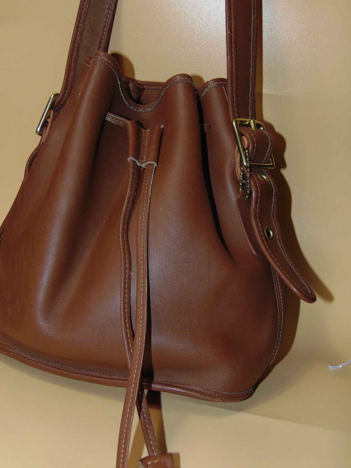 VINTAGE COACH DRAWSTRING BUCKET BAG