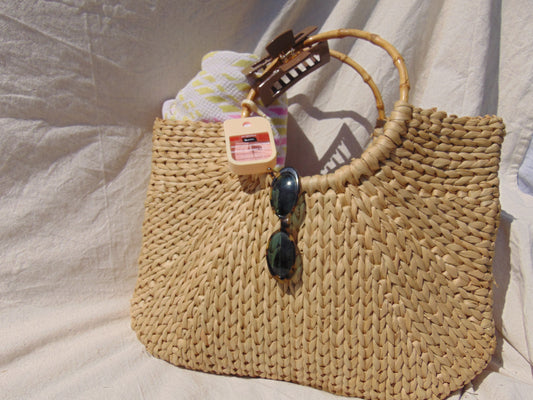 VINTAGE GAP XL WICKER BEACH TOTE