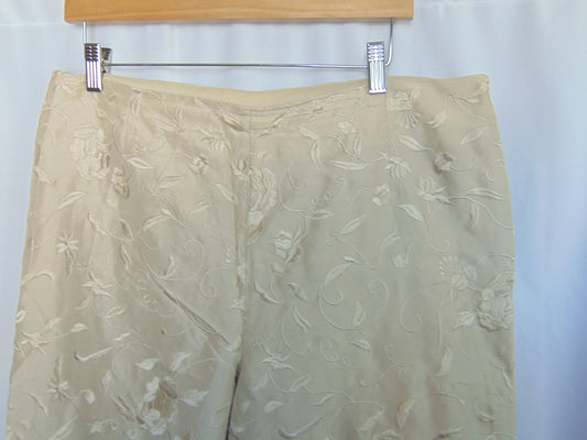 SILK FLORAL EMBROIDERED PANTS