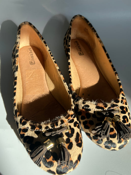 LEOPARD SPERRY BALLET FLATS