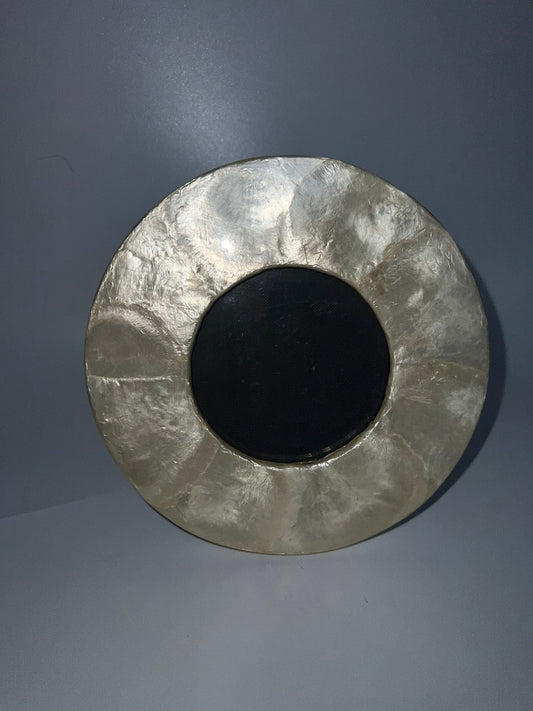 GOLDEN OPAL ROUND PHOTO FRAME