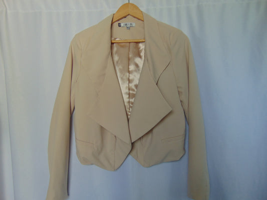 JLO CROPPED BLUSH BLAZER