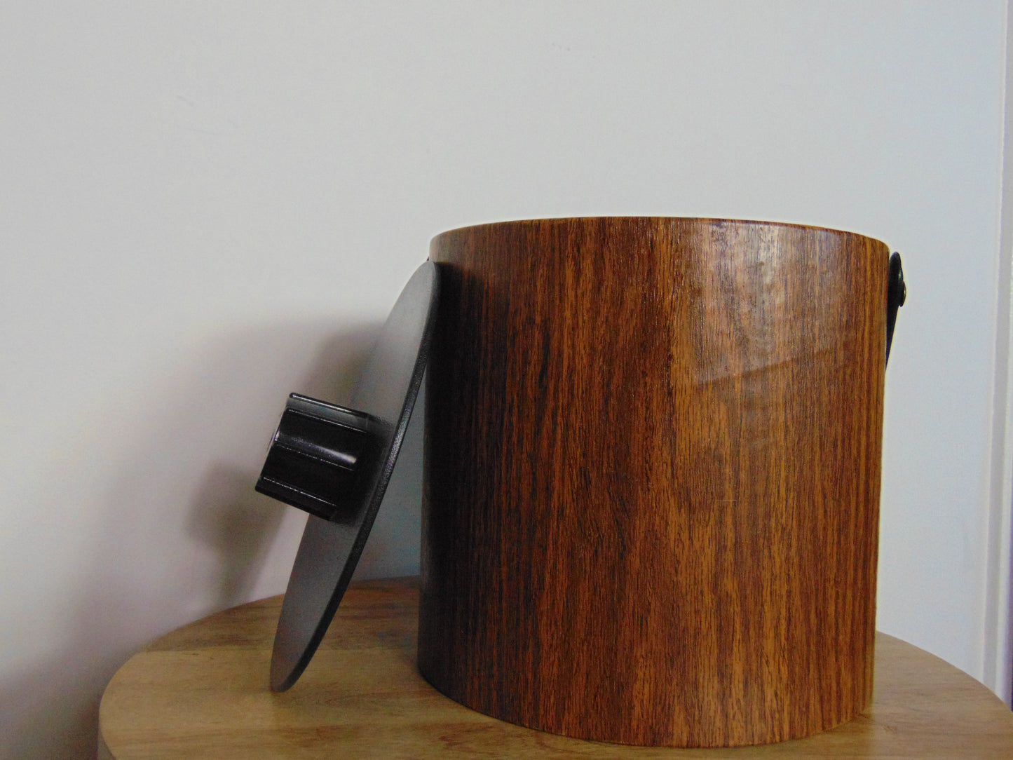 MCM Faux Wood Vinyl Insulated Ice Bucket With Lid