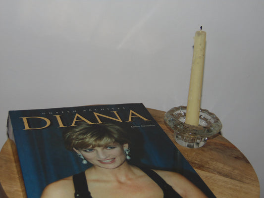 Diana: Unseen Archives by Alison Gauntlett Paperback Book